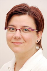 Szabó Andrea - fogtechnikus Szabó Andrea - fogtechnikus